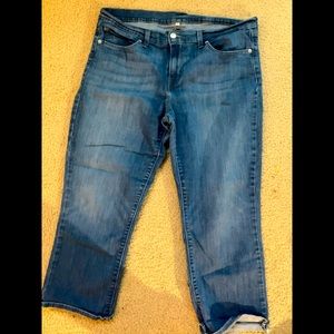 Capri Levi jeans